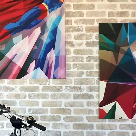 Super Heroes Apartment *