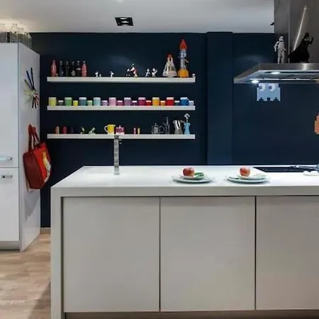 Super Heroes Apartament *